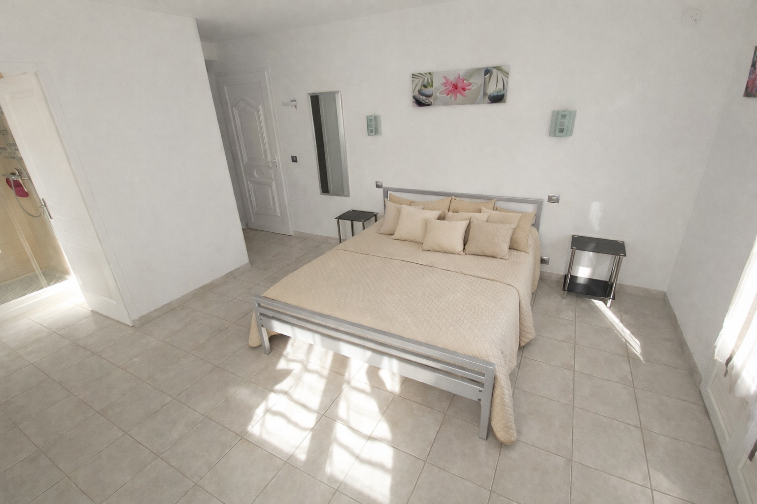 studio meuble fonctionnel climatise haut de villa 5 min des plages location a l' annee (réf : ilst10000394)