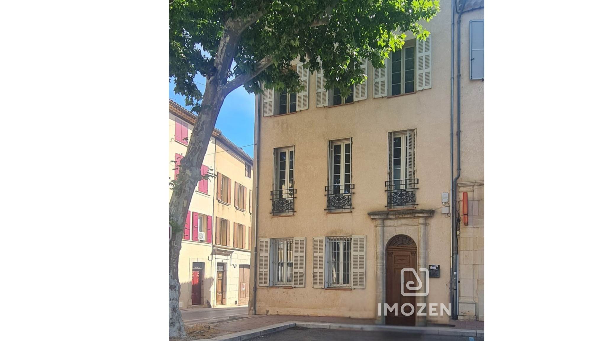 MAISON T7 – 114m2 – 270m2 exploitable (Réf : ENVMA190001383)