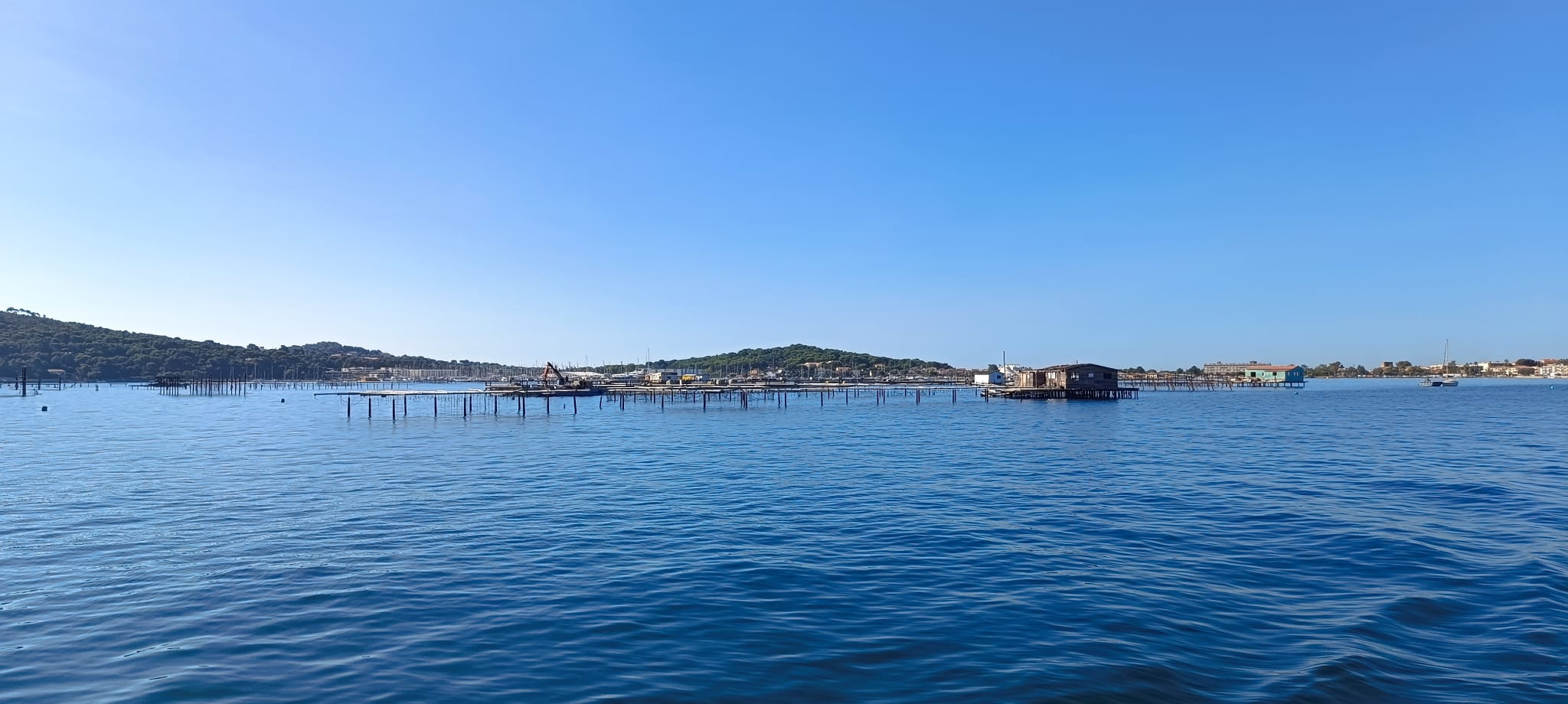 villa de charme les pieds dans l'eau corniche de tamaris (réf : ejvvi230001359)