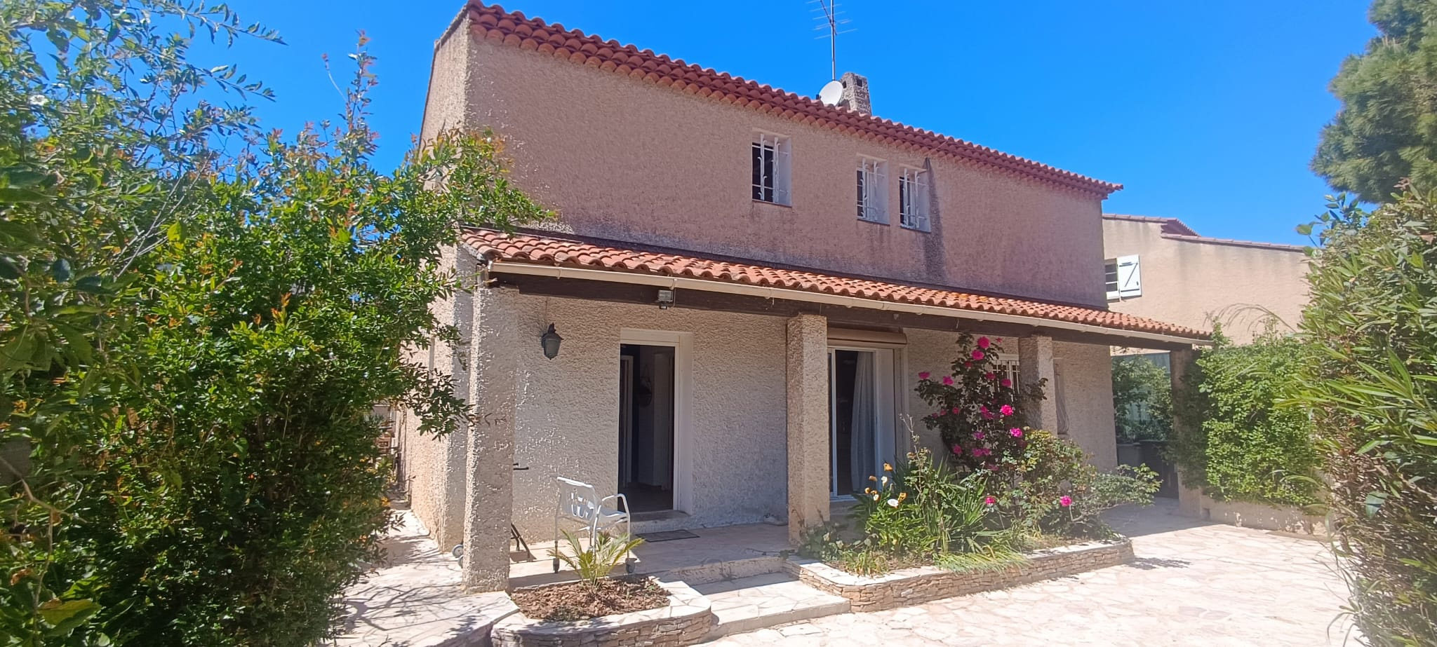 Villa indépendante F6 Piscine à 10 min à pied du port de San