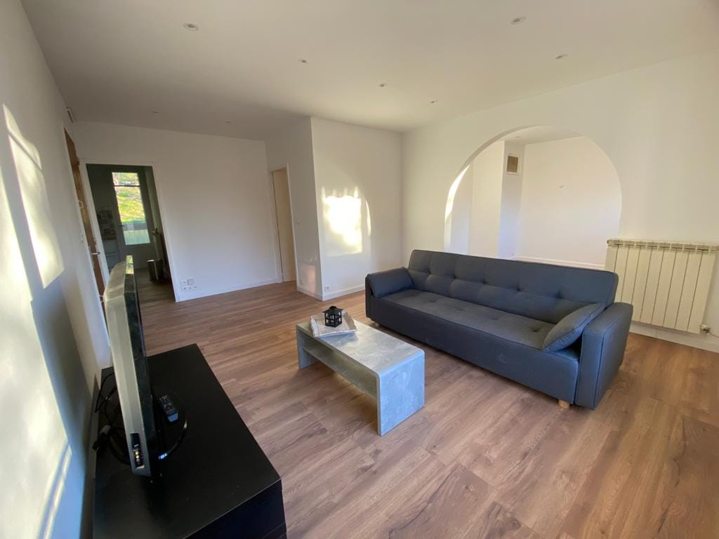 Appartement 4 pièces 70 m2 Toulon Ouest 83200