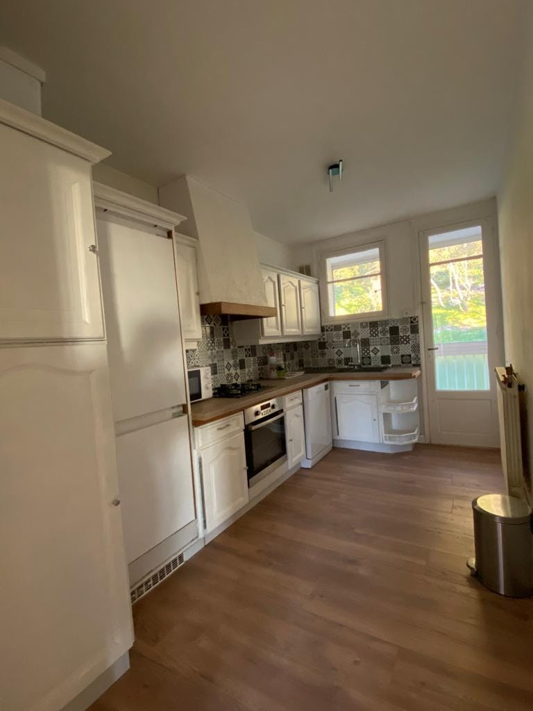 Appartement 4 pièces 70 m2 Toulon Ouest 83200