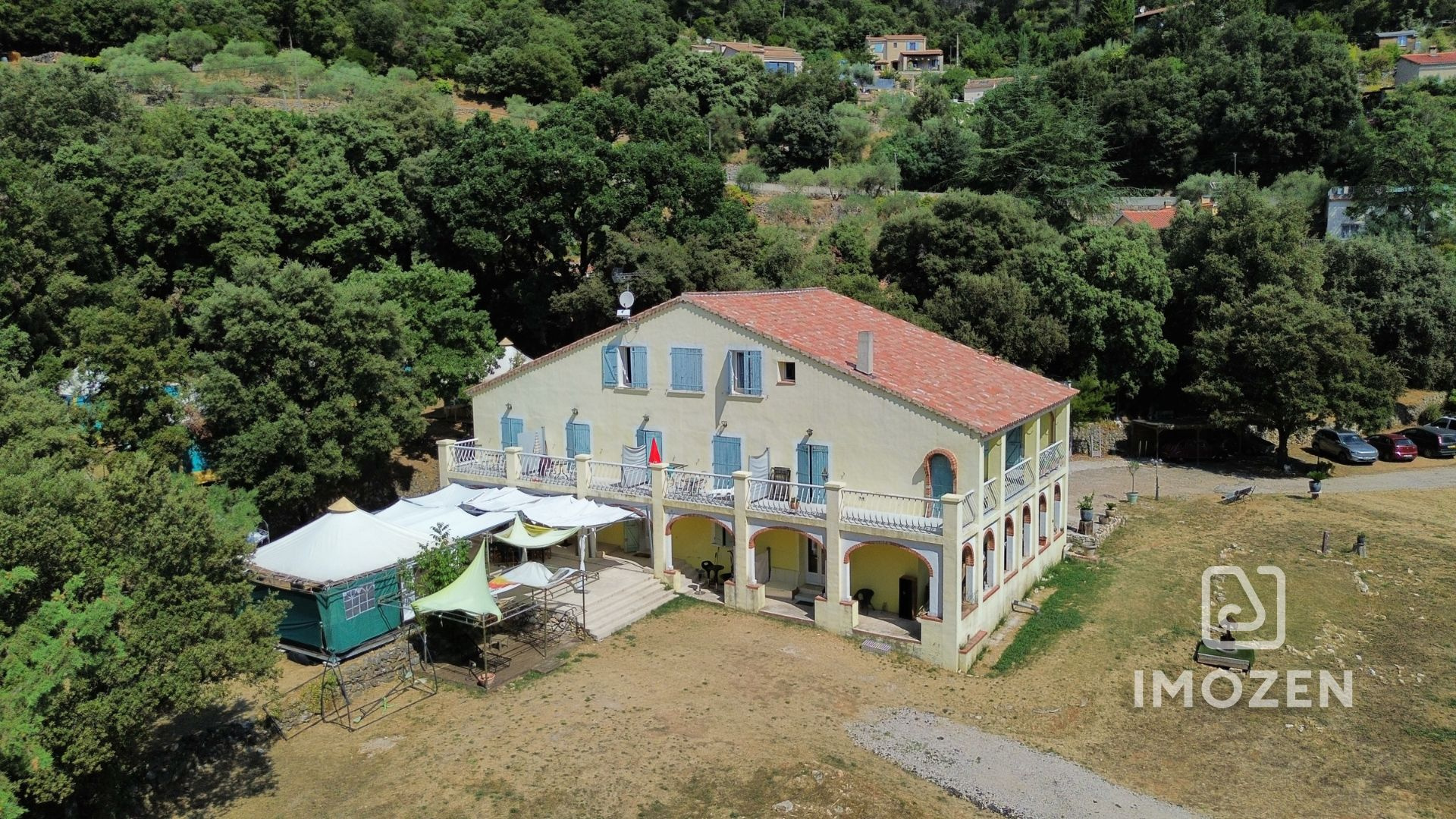 PROPRIÉTÉ 334 M2 – 7 082 M2 DE TERRAIN -ACTIVITÉ LOCATIVE E
